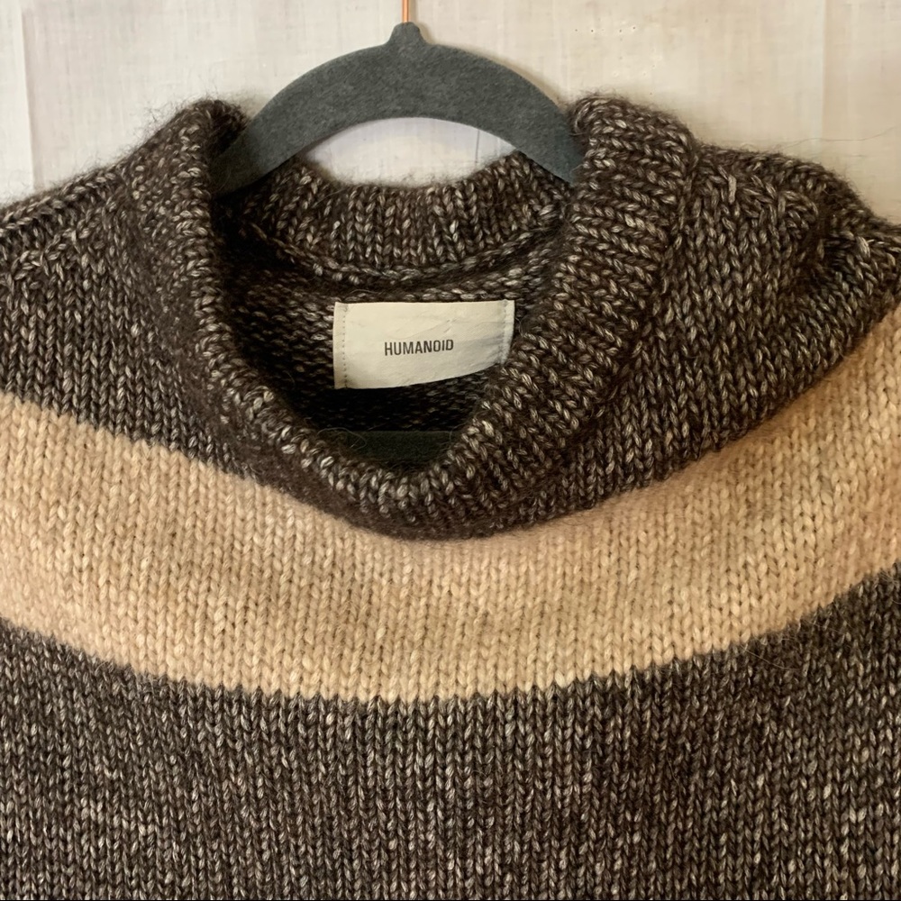Humanoid dark academia brown horizontal chunky striped alpaca sweater vest - Picture 2 of 4